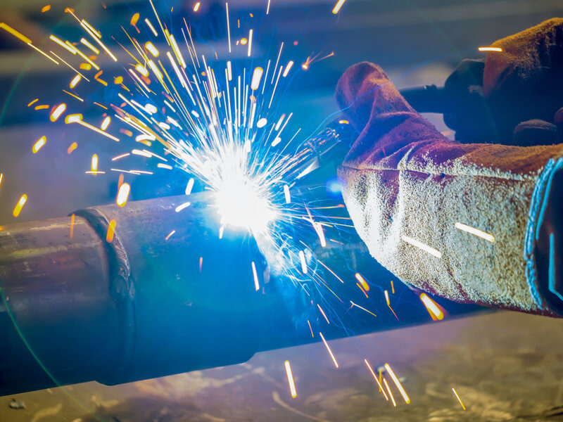 How to Stay Safe While Carrying Out an Arc Welding Project